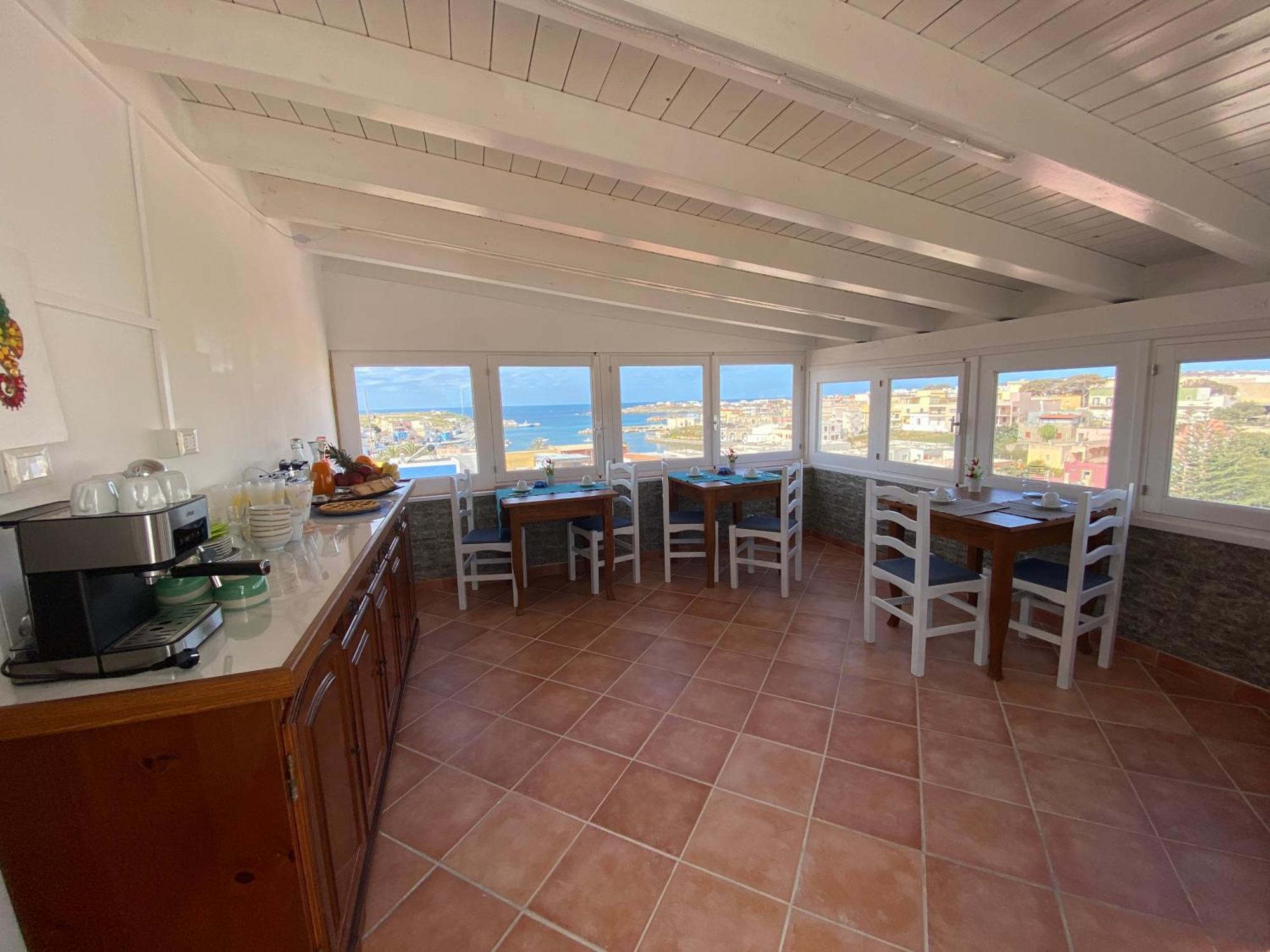 L'Olimpo Sul Mare Bed & Breakfast Lampedusa Luaran gambar